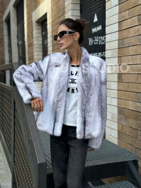 Меховая куртка из норковой крестовки - фото 12