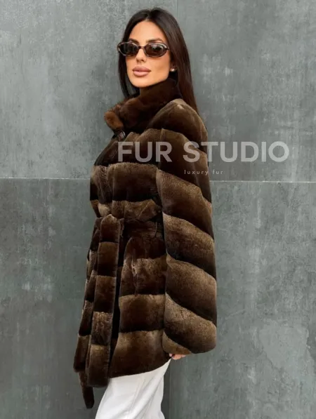 Шуба из кролика с норковым воротником - фото 2