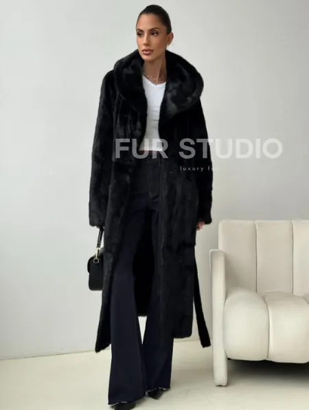 Черная норковая шуба с капюшоном - фото 3