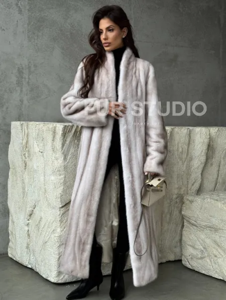 Светлая шуба из натуральной скандинавской норки - фото 6