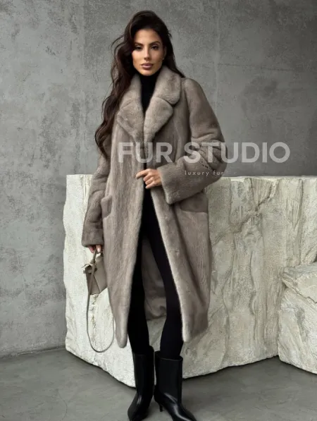 Норковая шуба в сером цвете 