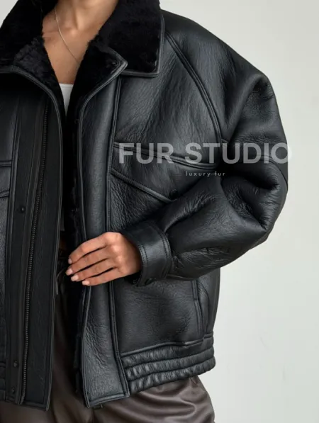 Черная натуральная дубленка из овчины - фото 1