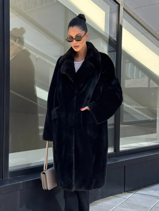 Шуба из аукционного меха норки Kopenhagen Fur, английский воротник - фасон баллон - фото 0