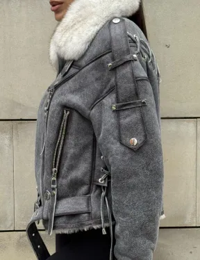 Стильная косуха-дубленка Vintage Grey с воротником из меха песца со шнуровкой на спине - фото 4