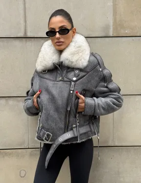 Стильная косуха-дубленка Vintage Grey с воротником из меха песца со шнуровкой на спине - фото 13
