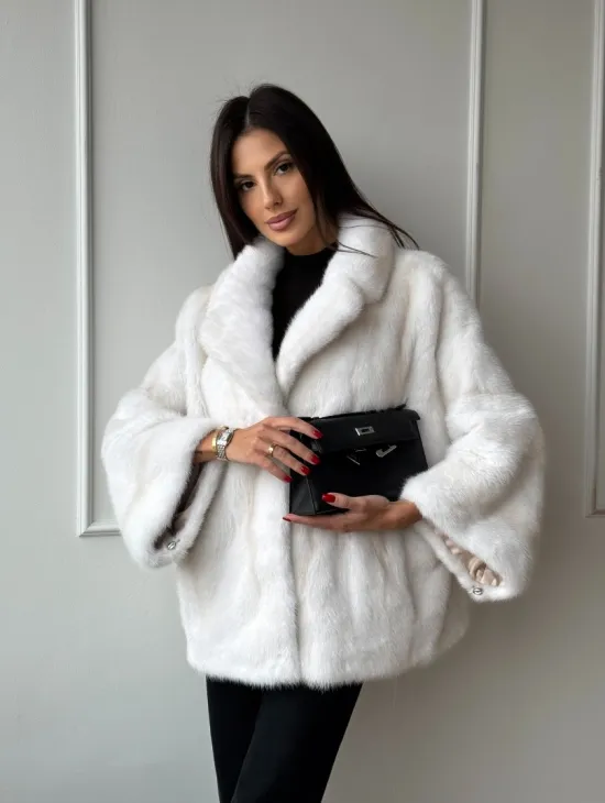 Полушубок из меха норки паломино с рукавом 