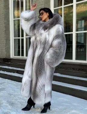 Длинная шуба из меха Arctic Fox с капюшоном, росшив - серая - фото 9