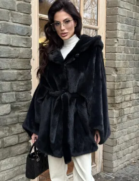 Меховое пончо из скандинавской норки с капюшоном - черный изумруд - фото 3