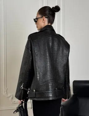 Total black удлиненная женская косуха из натуральной кожи CROCO с косой застежкой-молнией - фото 4