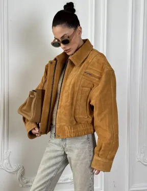 Женская замшевая куртка бомбер Camel  - «High street style» - фото 3