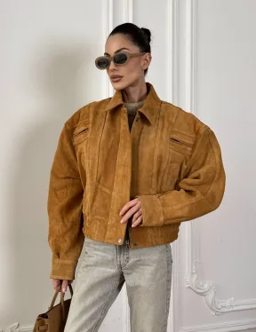 Женская замшевая куртка бомбер Camel  - «High street style» - фото 7