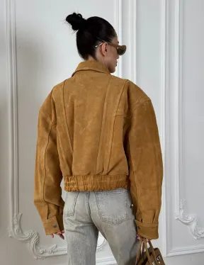 Женская замшевая куртка бомбер Camel  - «High street style» - фото 5