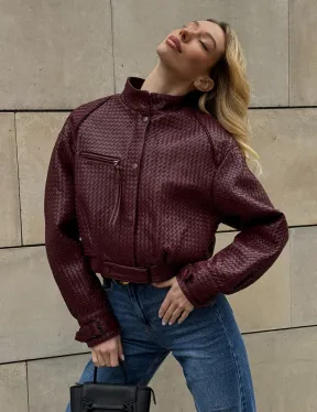 Бомбер женский из натуральной плетеной кожи - Burgundy цвет - фото 7