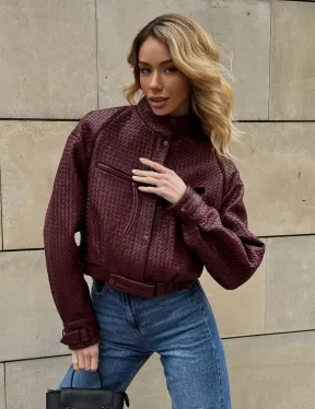 Бомбер женский из натуральной плетеной кожи - Burgundy цвет - фото 5