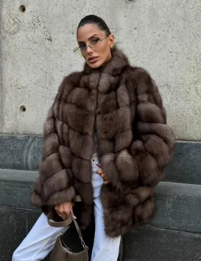 Женская шуба из меха куницы в цвете соболь - фото 17