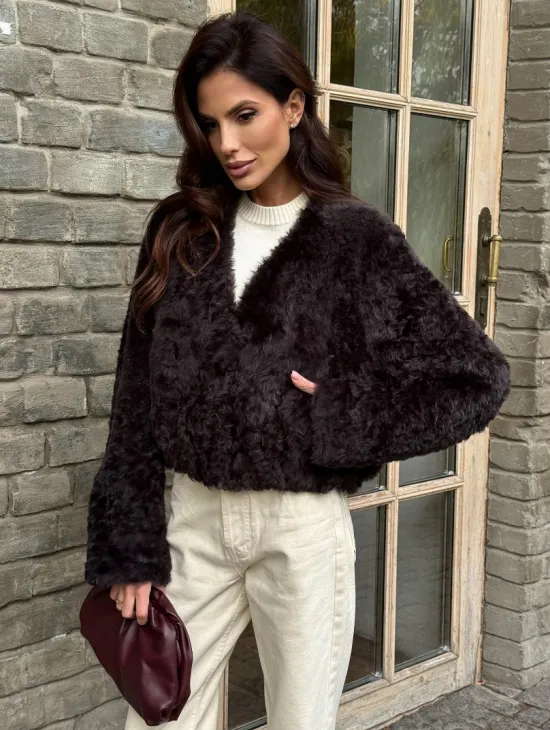 Укороченная шуба из овчины калган - фото 5