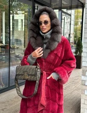 Длинная норковая шуба с капюшоном куница - фото 8