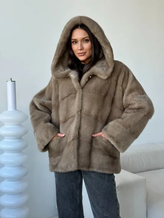 Короткая  норковая шуба с капюшоном - фото 6
