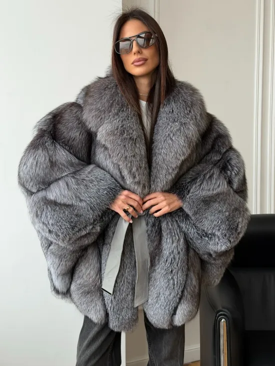 Шуба - пончо из лисы - фото 6