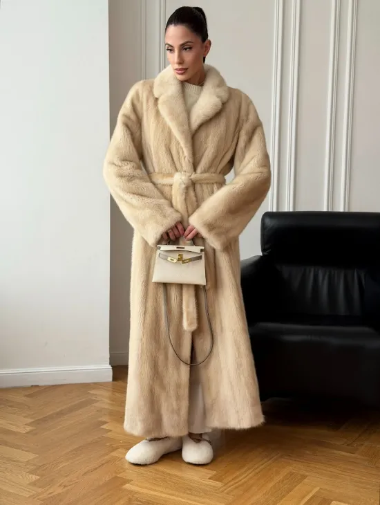 Длинная норковая шуба в натуральном цвете пастель - фото 5