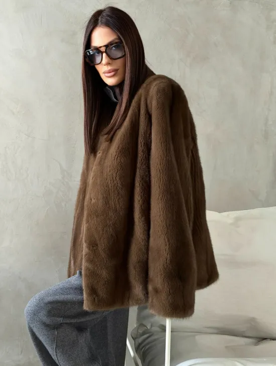 Шуба женская из меха норки - фото 5