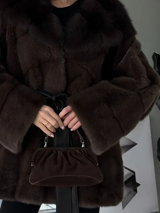 Норковая шуба кимоно с капюшоном куница - фото 1