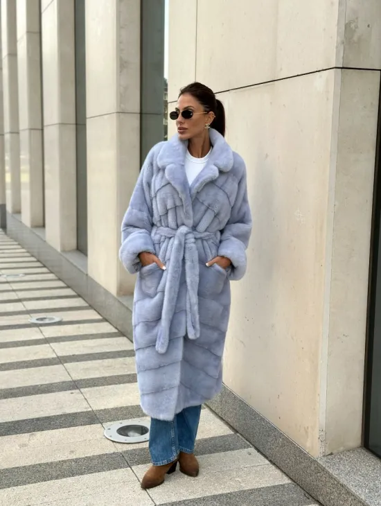 Голубая шуба из плюшевой норки, английский воротник - фото 1