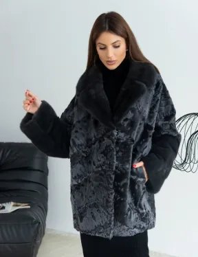 Графит полушубок из каракульчи с отделкой из меха норки - фото 0