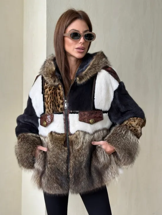 Комбинированная норковая куртка с капюшоном - фото 0