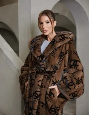 Норка роспуск с капюшоном летучая мышь, принт - фото 0